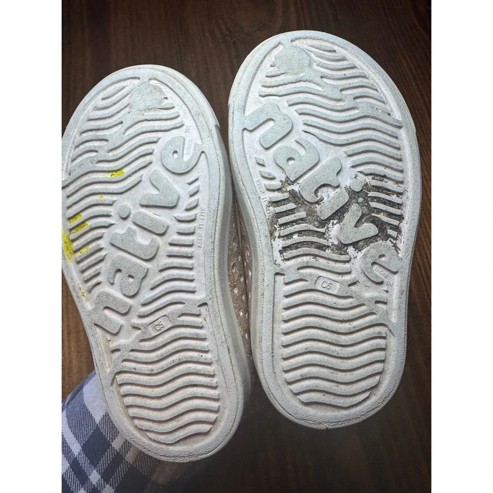 Native Jefferson Bling Gold Glitter Kids Slip On Shoes C5 Toddler EVA Sneaker